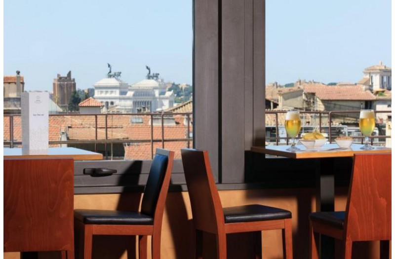 Готель Hotel Artemide, 4★ Готель Hotel Artemide, 4★