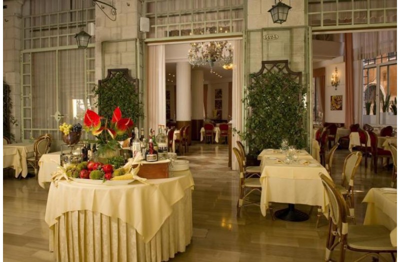 Готель Hotel Bonvecchiati, 4★ Готель Hotel Bonvecchiati, 4★