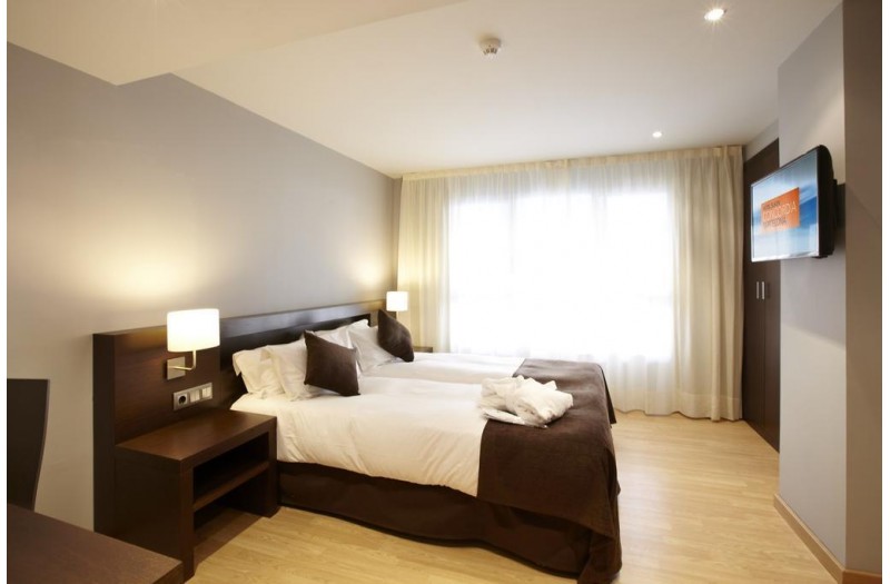Готель Hotel Concordia (ex. Silken Concordia), 4★ Готель Hotel Concordia (ex. Silken Concordia), 4★