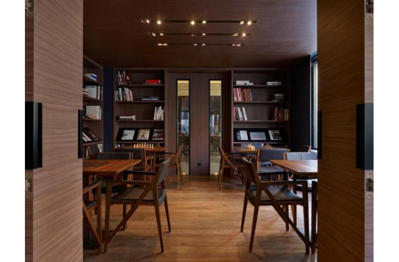 Готель Hotel De Nell, 5★ Готель Hotel De Nell, 5★