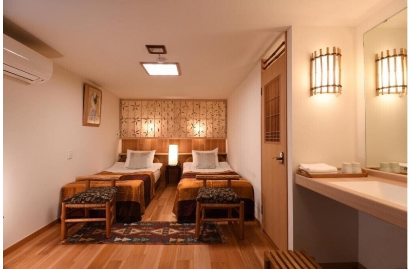 Готель Hotel El Magnifico, 3★ Готель Hotel El Magnifico, 3★