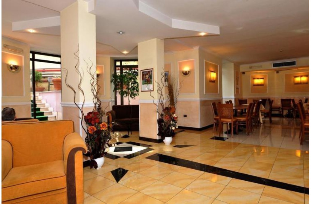 Готель Hotel Executive, 4★