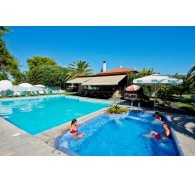 Готель Hotel Hanioti Village Spa, 2★
