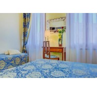 Готель Hotel Hesperia, 3★