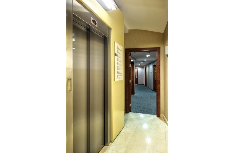 Готель Hotel Hlg Citypark Pelayo, 2★ Готель Hotel Hlg Citypark Pelayo, 2★