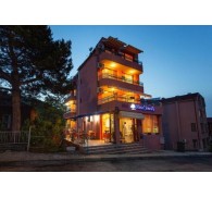 Готель Hotel Jemelly, 2★