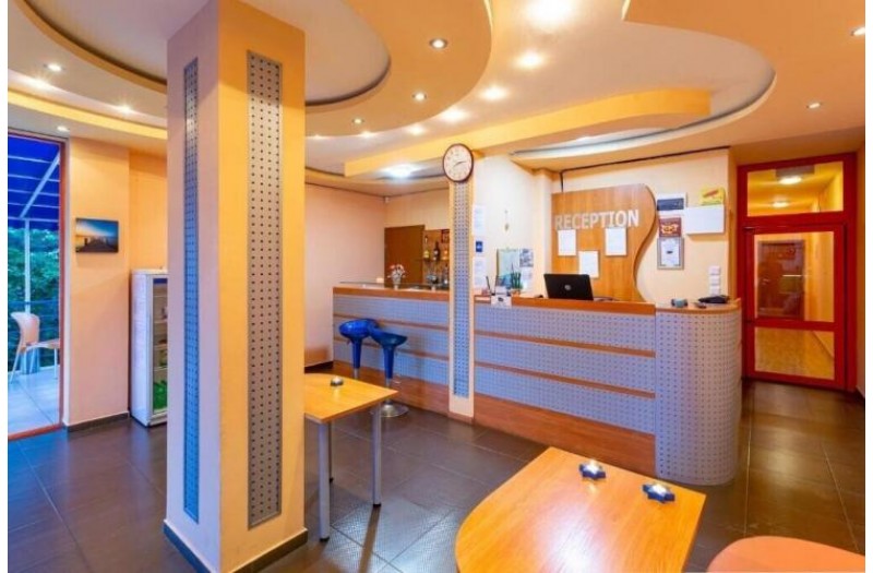 Готель Hotel Jemelly, 2★ Готель Hotel Jemelly, 2★