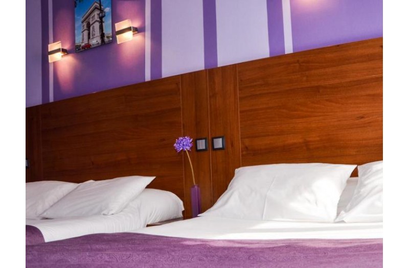 Готель Hotel Paris Bruxelles, 2★ Готель Hotel Paris Bruxelles, 2★
