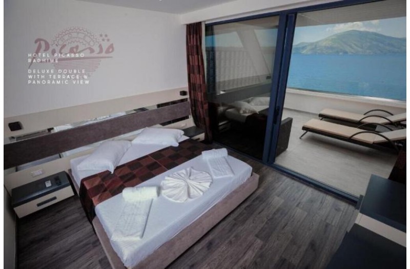 Готель Hotel Piccaso, 4★