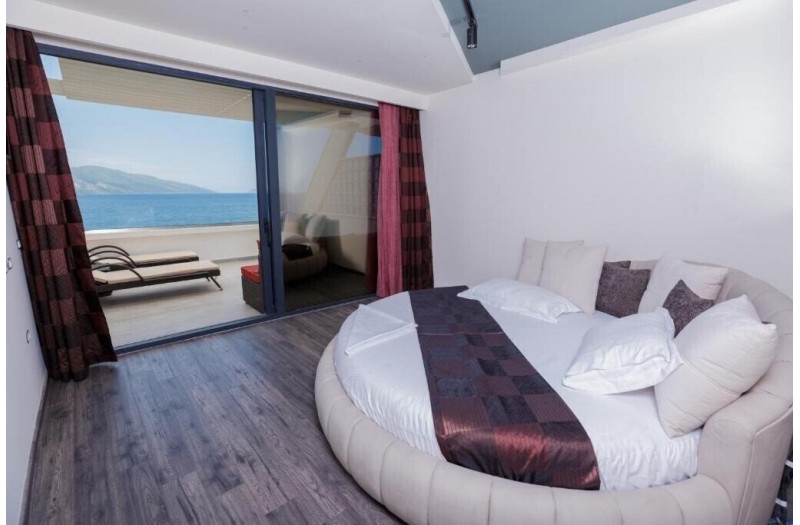 Готель Hotel Piccaso, 4★