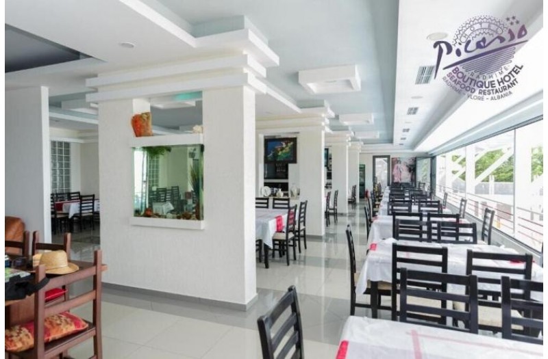 Готель Hotel Piccaso, 4★