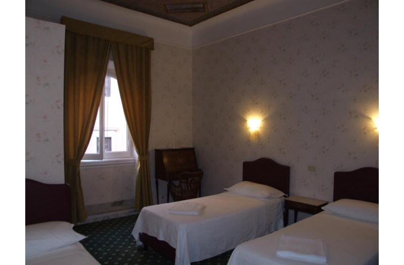 Готель Hotel Texas, 2★ Готель Hotel Texas, 2★