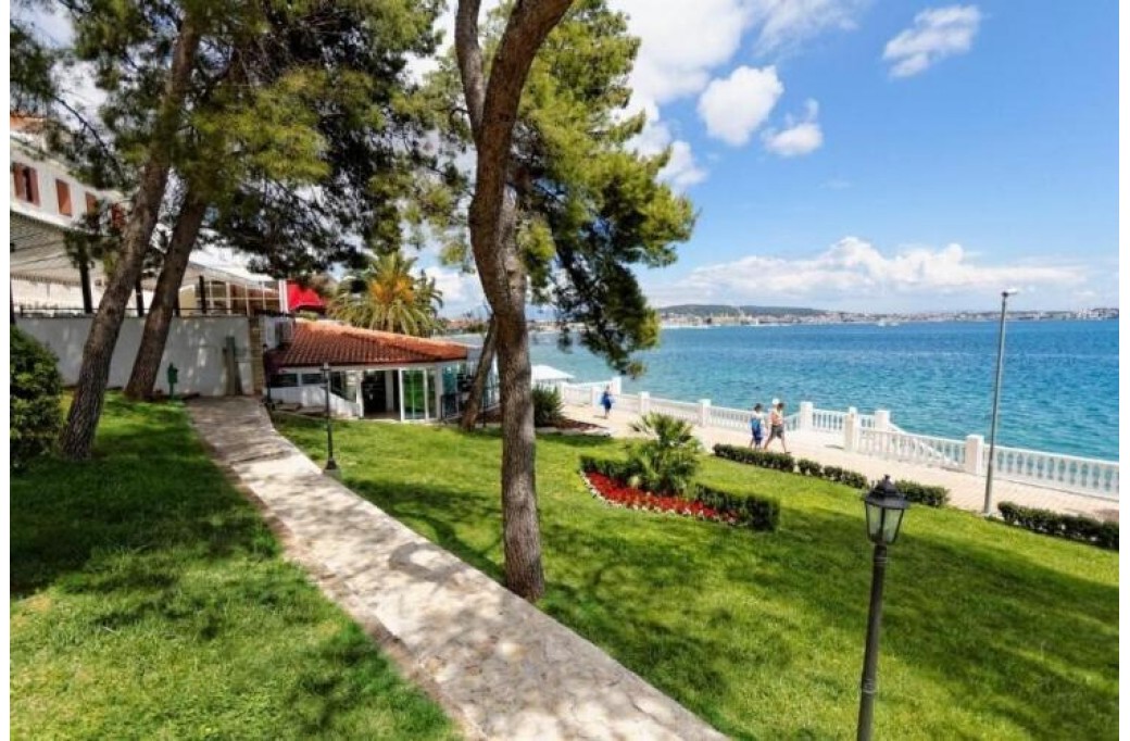 Готель Hotel Val (ex. Jadran Hotel), 3★ Готель Hotel Val (ex. Jadran Hotel), 3★