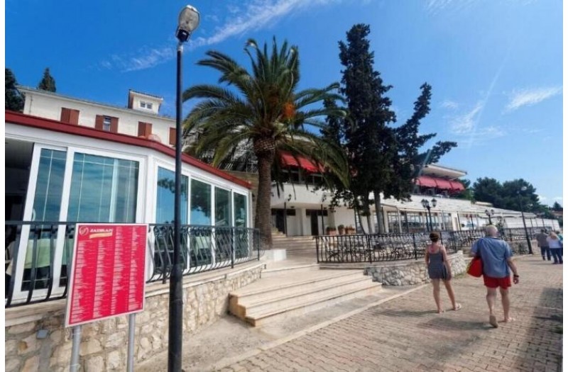 Готель Hotel Val (ex. Jadran Hotel), 3★ Готель Hotel Val (ex. Jadran Hotel), 3★