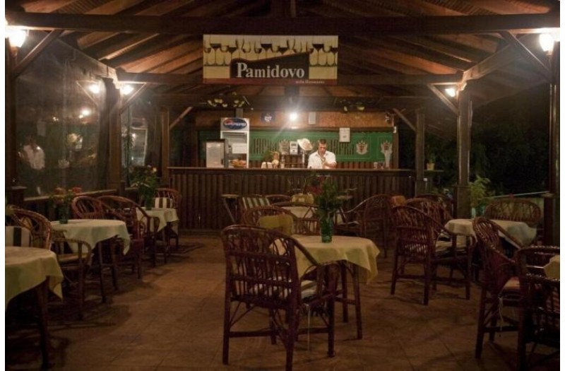 Готель Hotel Varshava, 2★