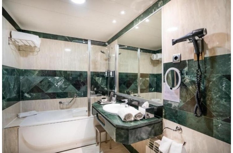 Готель Hotel abba madrid, 3★