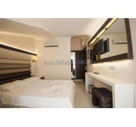 Готель Hotelus Royal, 4★