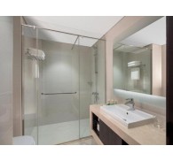 Готель Hyatt Place Dubai Al Rigga, 4★
