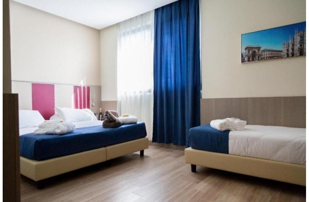 Готель IH Hotel Milano St John, 4★