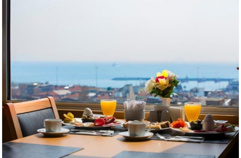 Готель Ilkbal Deluxe Hotel, 4★ Готель Ilkbal Deluxe Hotel, 4★