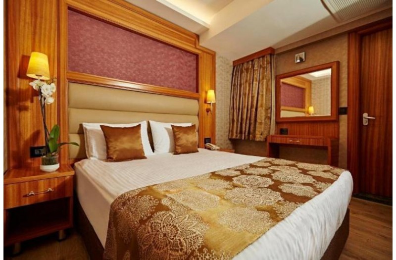 Готель Ilkbal Deluxe Hotel, 4★ Готель Ilkbal Deluxe Hotel, 4★