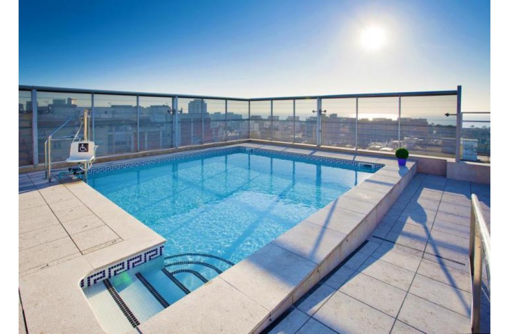 Готель Ilunion Barcelona, 4★ Готель Ilunion Barcelona, 4★