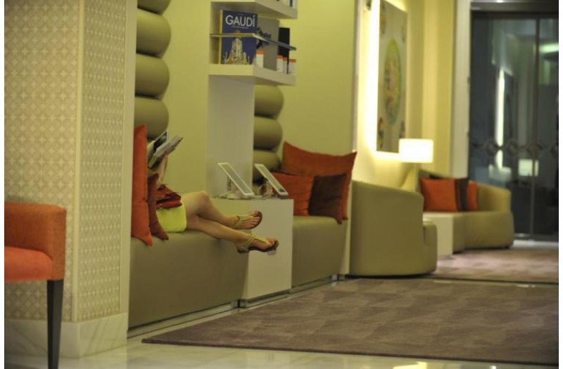 Готель Indigo Barcelona - Plaza Catalunya, 4★ Готель Indigo Barcelona - Plaza Catalunya, 4★