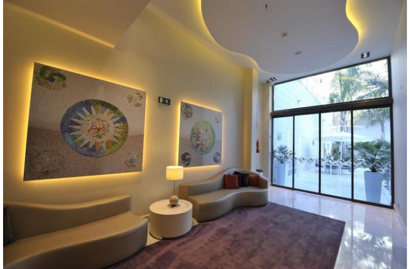 Готель Indigo Barcelona - Plaza Catalunya, 4★ Готель Indigo Barcelona - Plaza Catalunya, 4★
