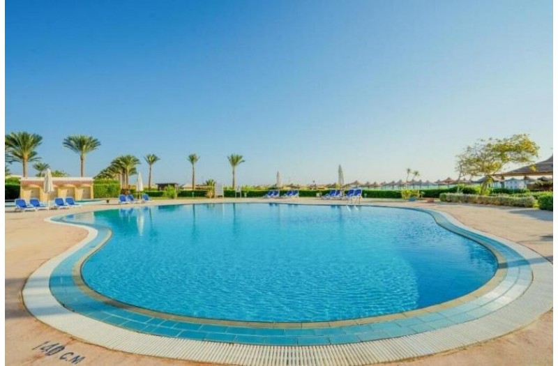Готель Ivy Cyrene Island (ex. Cyrene Island Hotel), 4★