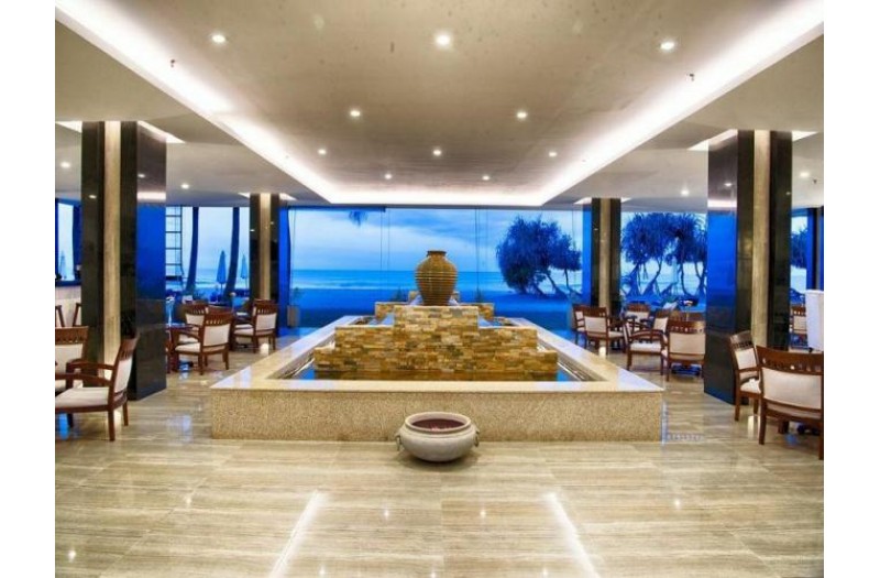 Готель Jie Jie Beach by Jetwing, 5★