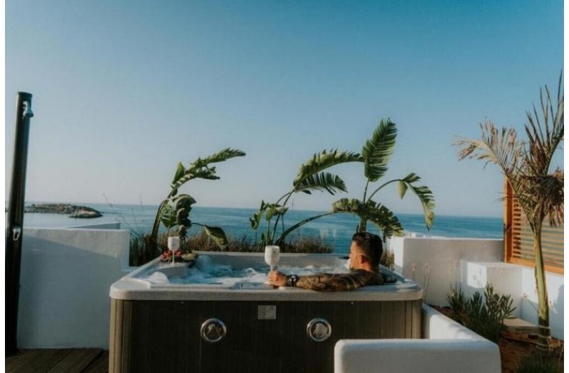 Готель Kahlua Suites, 4★ Готель Kahlua Suites, 4★