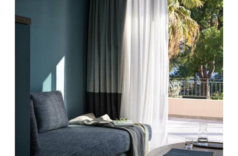 Готель Kalamaki Beach Hotel, 4★