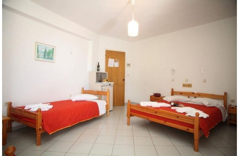 Готель Kalypso Hotel, 2★