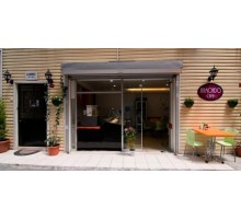 Готель Kamondo Apartments, 3★
