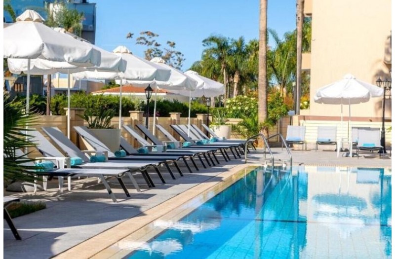 Готель Kapetanios Hotel, 3★ Готель Kapetanios Hotel, 3★