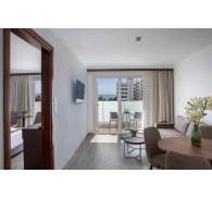 Готель Kapetanios Hotel, 3★