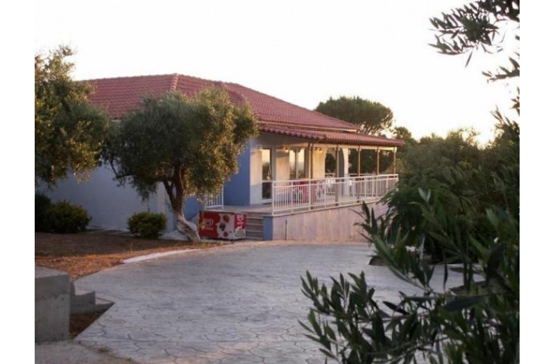 Готель Kastro Beach Hotel, 3★ Готель Kastro Beach Hotel, 3★