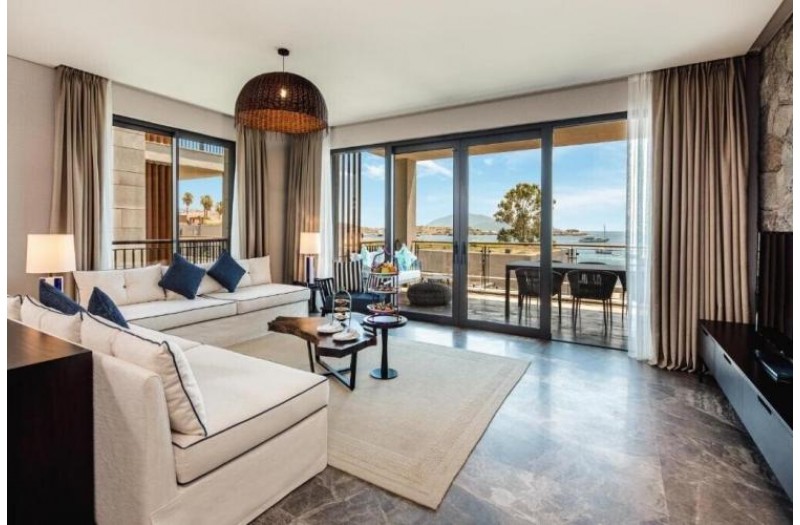 Готель Kaya Palazzo Resort & Residences Le Chic Bodrum, 5★