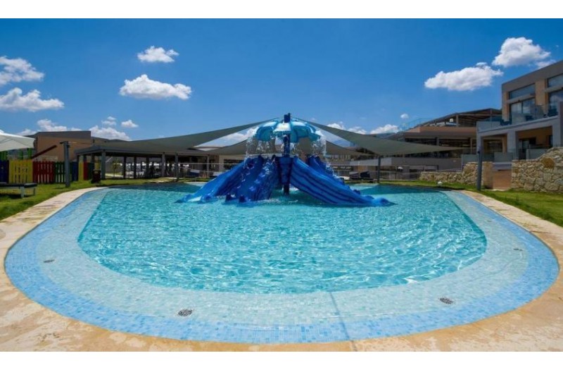 Готель Kiani Beach Resort, 5★