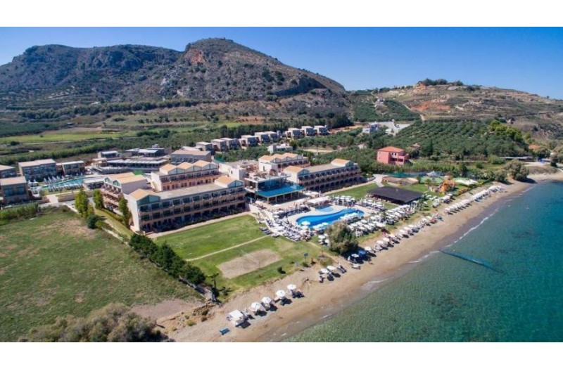 Готель Kiani Beach Resort, 5★