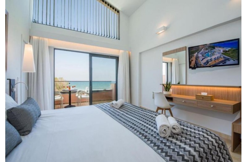 Готель Kiani Beach Resort, 5★