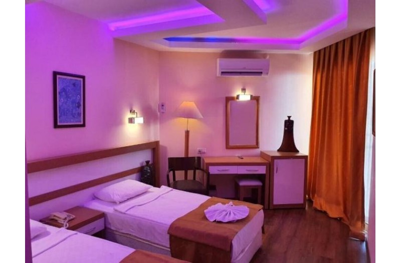 Готель Kleopatra Ikiz Otel, 4★ Готель Kleopatra Ikiz Otel, 4★