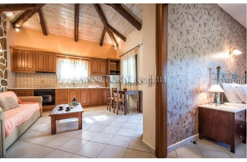 Готель Kookis Village, 3★