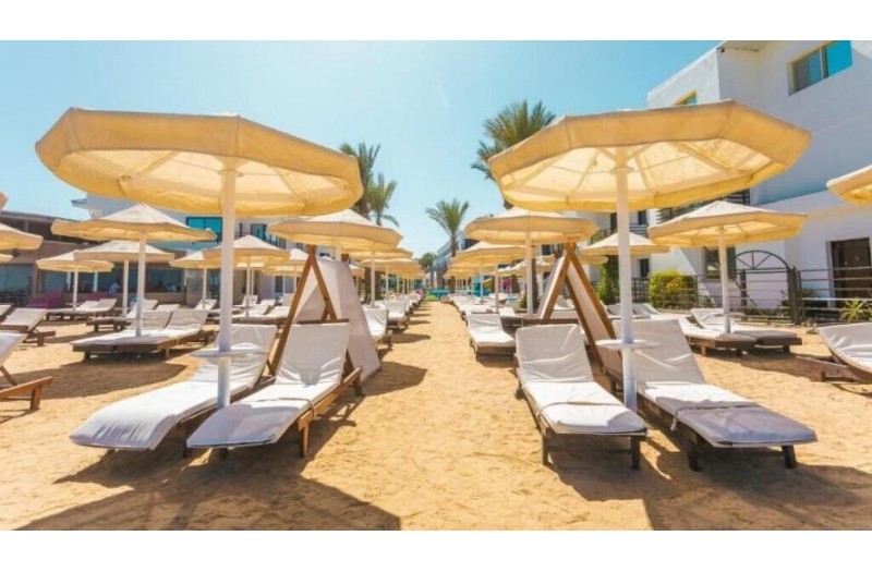 Готель La Rosa Waves Beach Resort & Aqua Park (ex. Premium Seagull), 4★