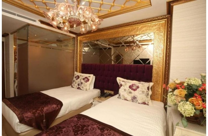Готель Laleli Blue Marmaray Hotel, 3★