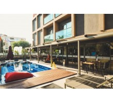 Готель Laren Business Hotel & Spa, 5★