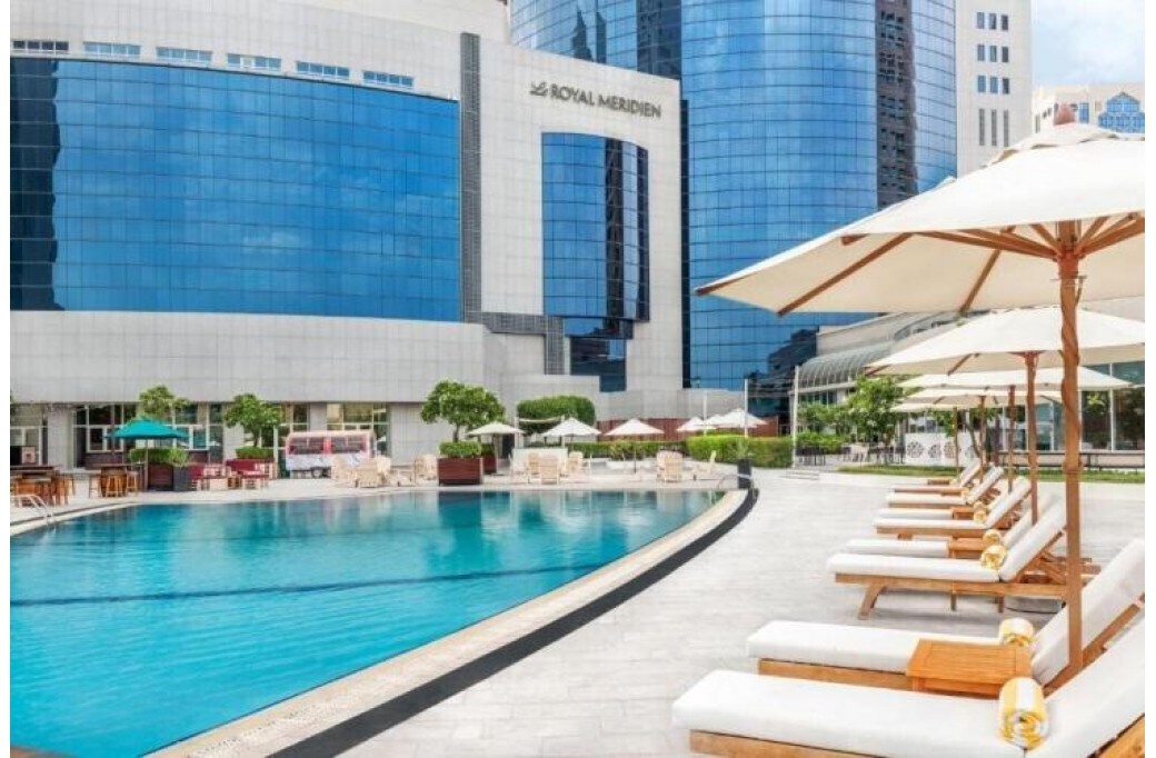 Готель Le Meridien Abu Dhabi Hotel, 4★