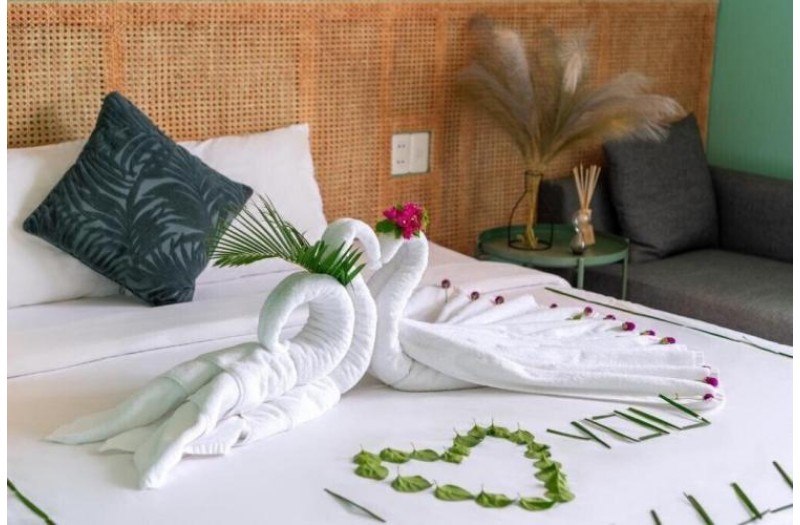 Готель Leaf Hotel, 3★ Готель Leaf Hotel, 3★