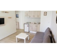 Готель Leonidas Apartments, апартаменты★