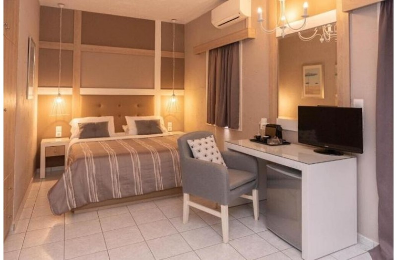 Готель Lino Mare Hotel, 3★